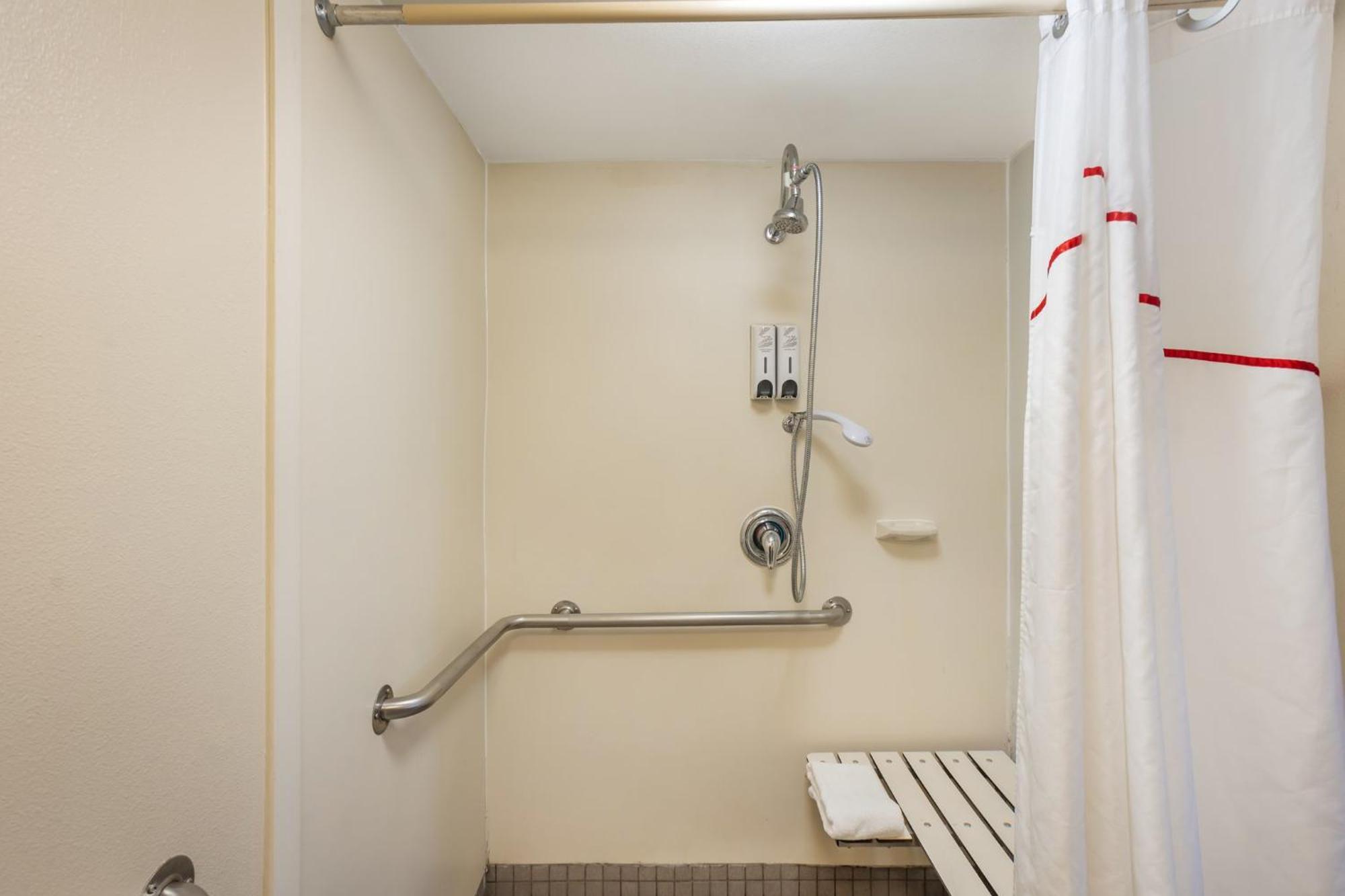 Red Roof Inn Danville, Pa Екстериор снимка