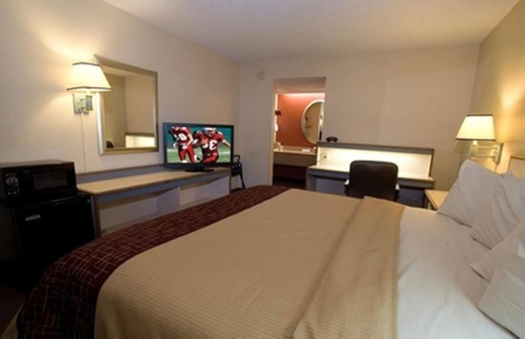 Red Roof Inn Danville, Pa Екстериор снимка